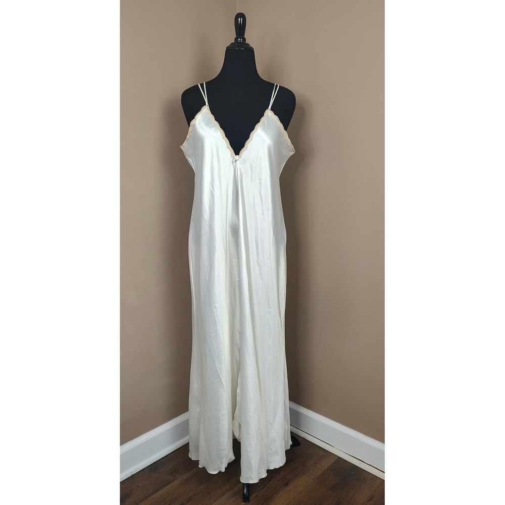 Colesce Couture Lingerie Ivory Satin Lace Trim Maxi Nightgown USA Made Size 34
